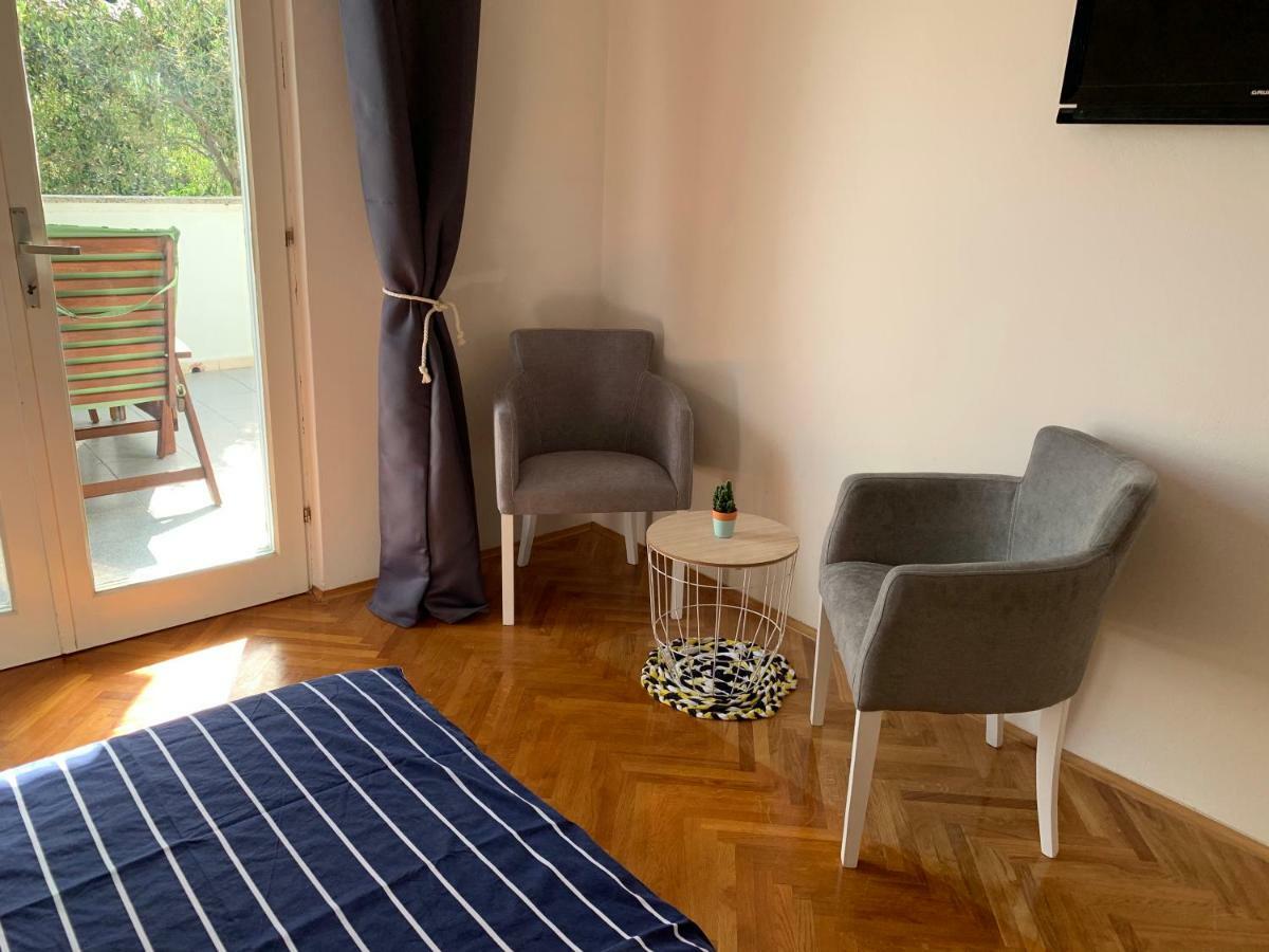 Apartment Trgici Barbat na Rabu エクステリア 写真